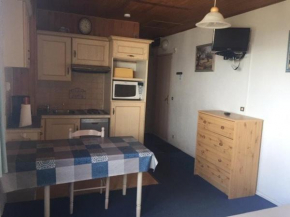 Arette: Grand studio 6 pers. proche pistes, parking, lave-vaisselle - FR-1-602-108 Arette
